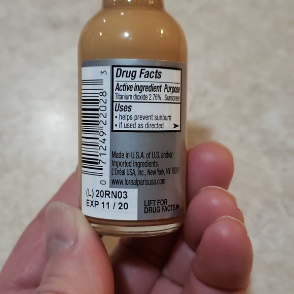 True Match Makeup - Picture 3 of 4